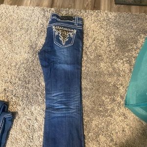 3 pairs of women’s jeans all almost brand new